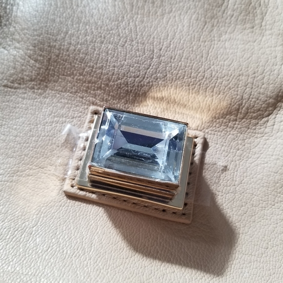 AUTHENTIC JUICY COUTURE CALFSKIN BAG - Picture 6 of 11